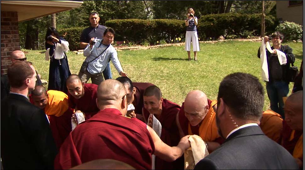 HHDL_WIS_PEOPLE4